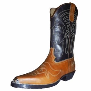 Bota en caña alta, costura con holograma (indio apache) , capellada costura “búfalo” con puntera de metal, horma en punta y taco clásico americano